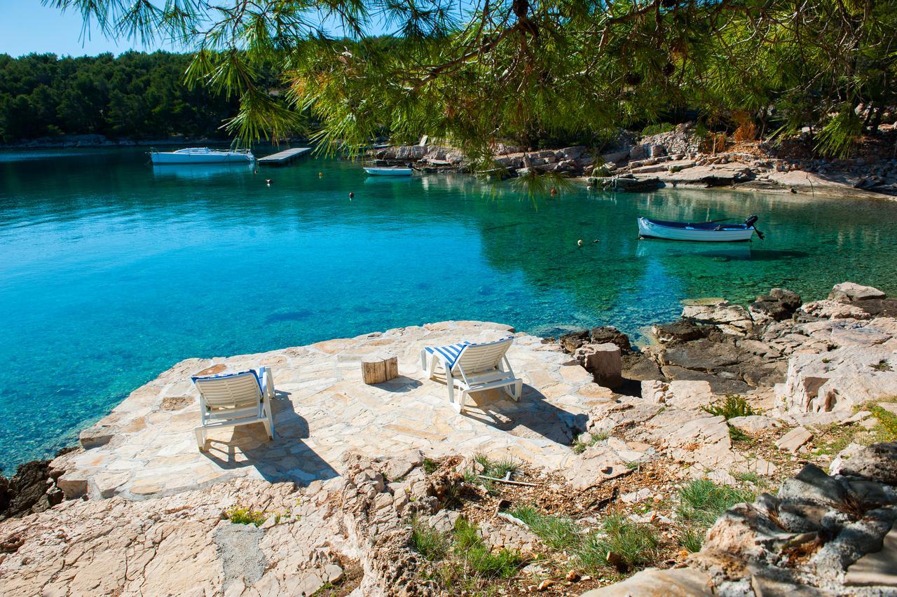Luxury Villa Kate - In Lucice Bay With Turquoise Sea, Amazing Seaviews, And Heated Pool Милна Экстерьер фото